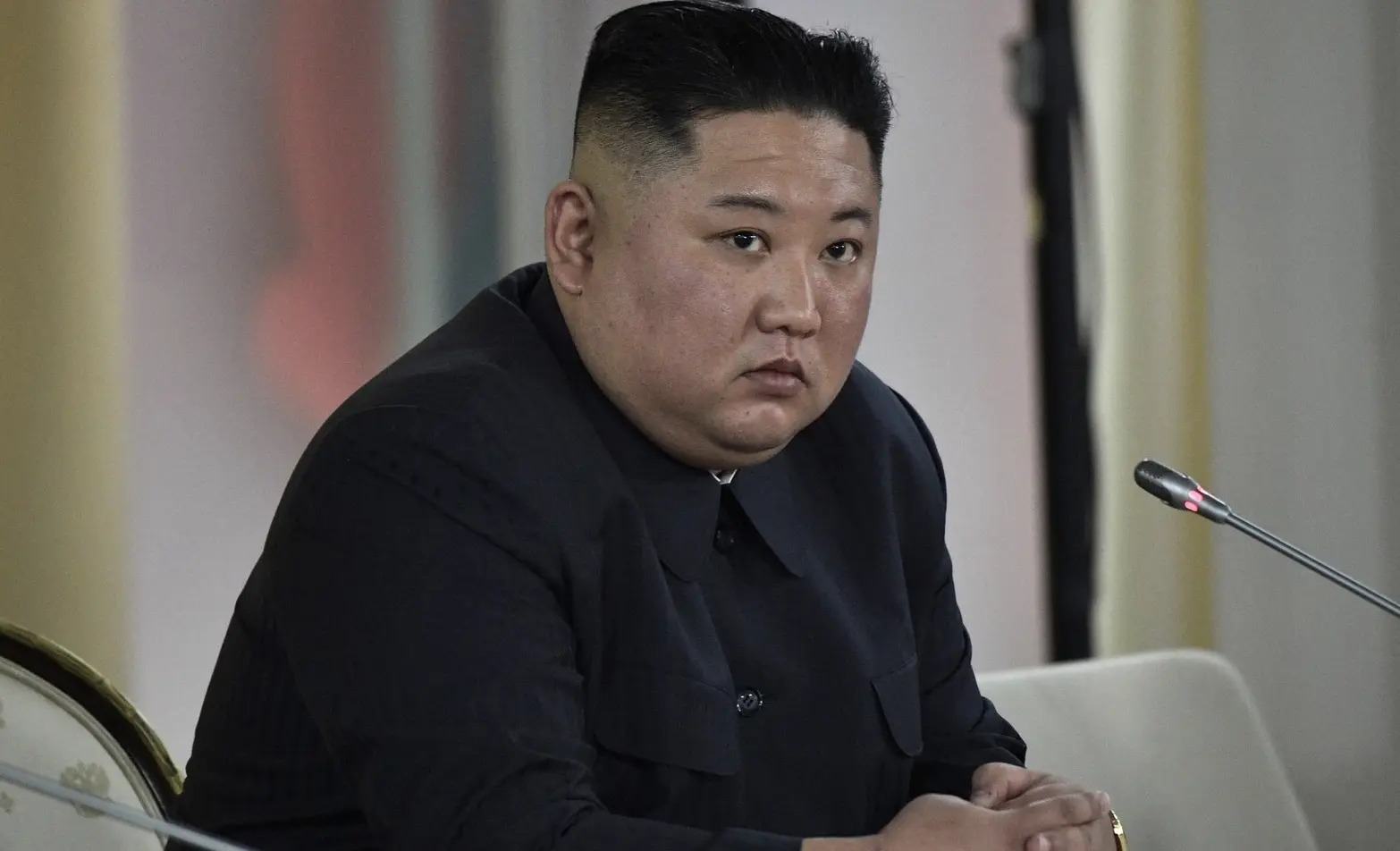 A Coreia do Norte Revela Drones Suicidas em Teste Supervisionado por Kim Jong Un