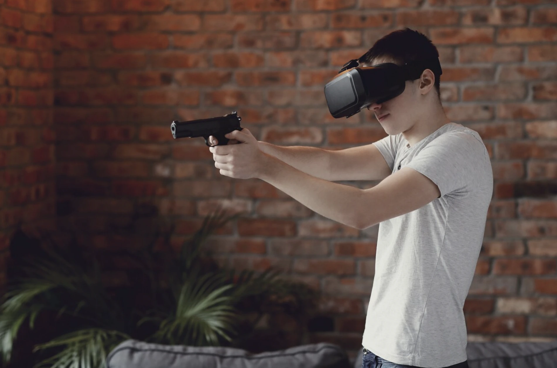 Estudantes de Ohio usam VR para treinar para cenários de policiamento